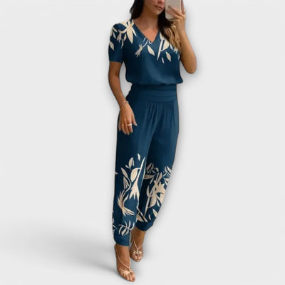 Irmelin – Conjunto Elegante con Top y Pantalón