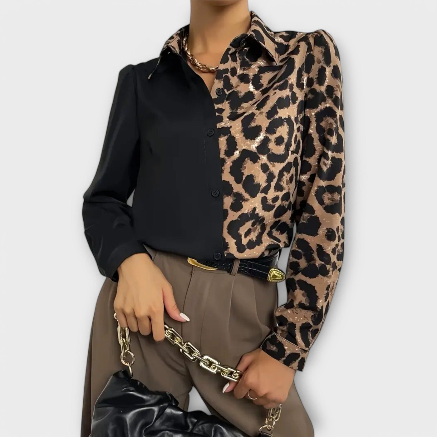 Blusa Simple y Estilosa de Leopardo